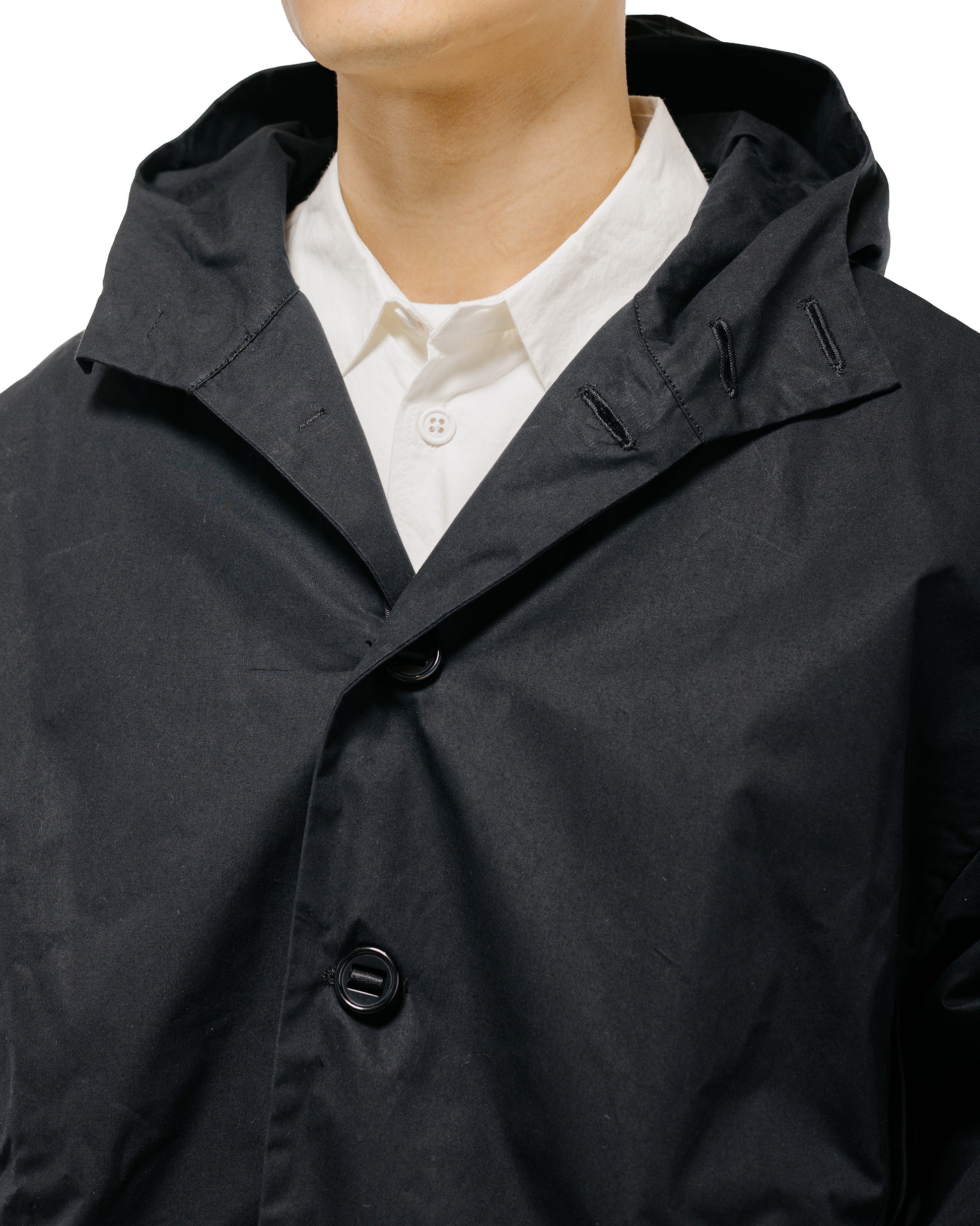 MAN-TLE R0Y3 Gill Jacket Black Master Shield