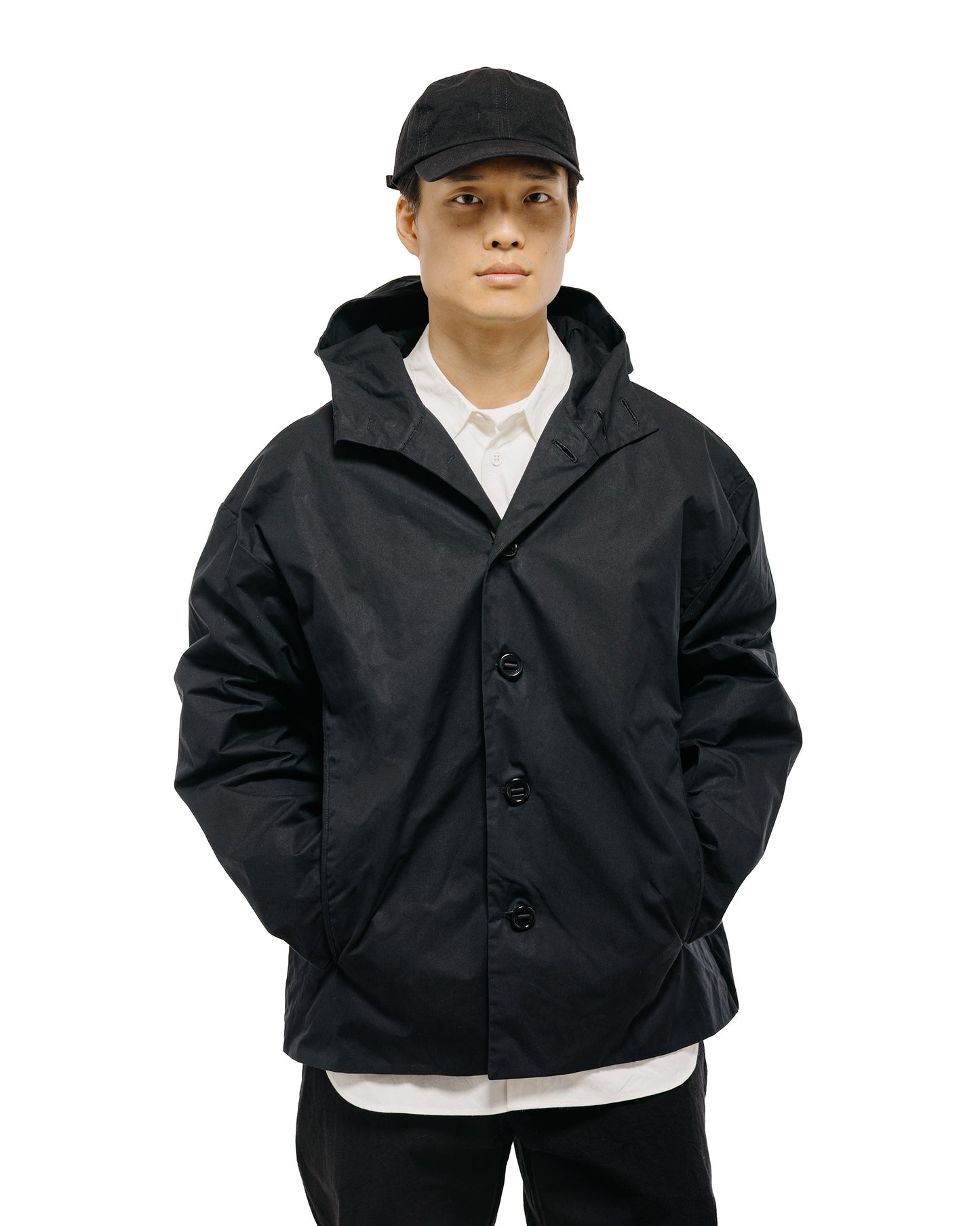 MAN-TLE R0Y3 Gill Jacket Black Master Shield