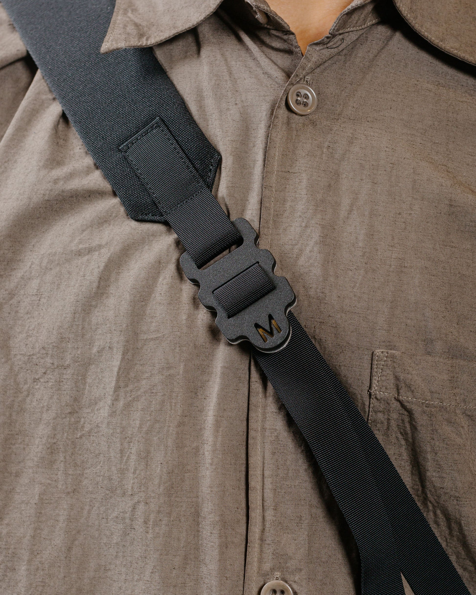 MAN-TLE R17 Gear-2 Pine Nylon Messenger strap