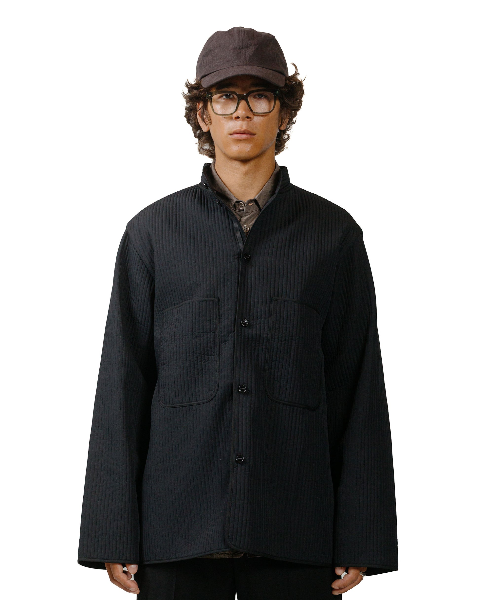 MAN-TLE R17 Outer-4 Black Nubi model front