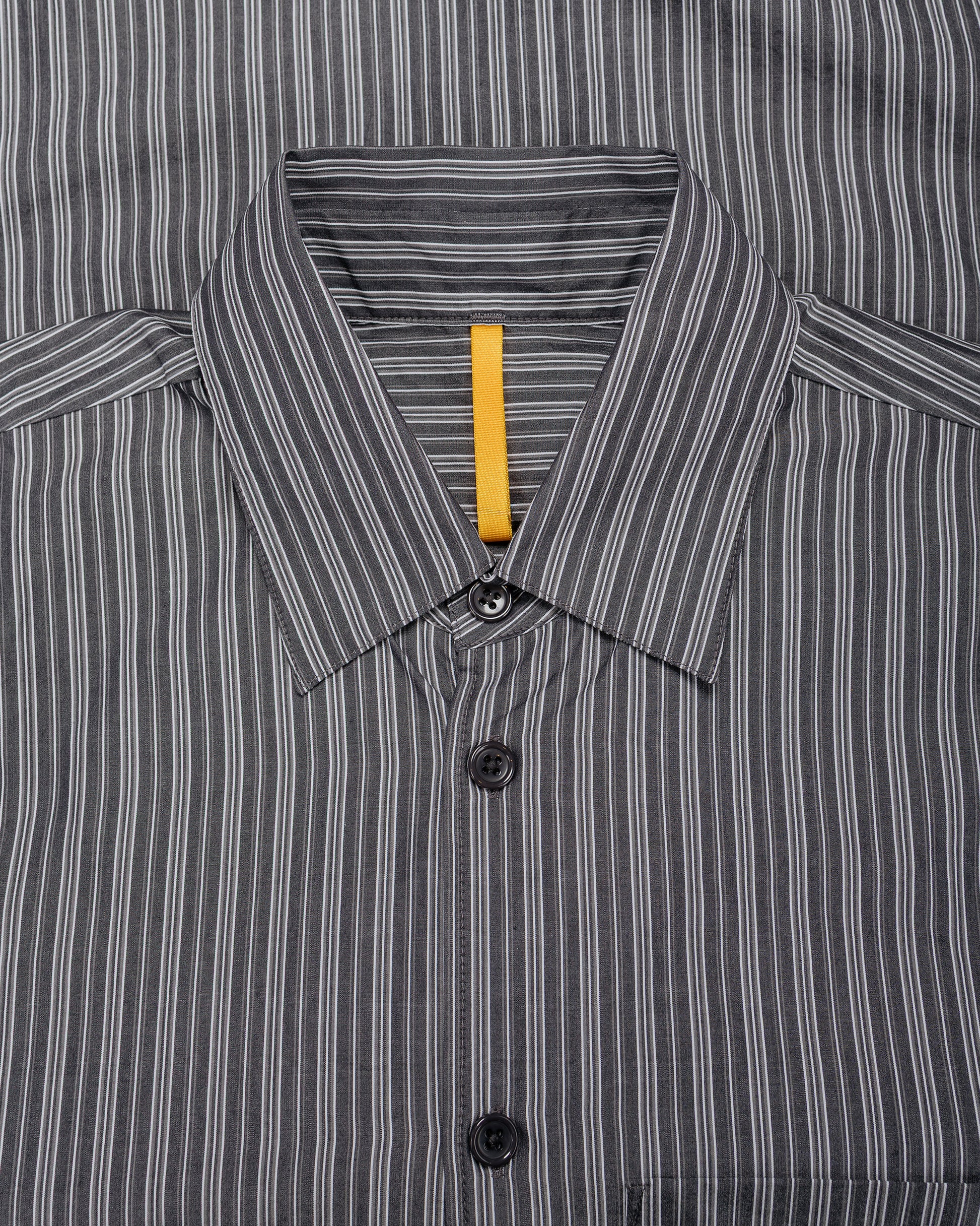 MAN-TLE R20S4 'OD Shirt' Monotone Plot