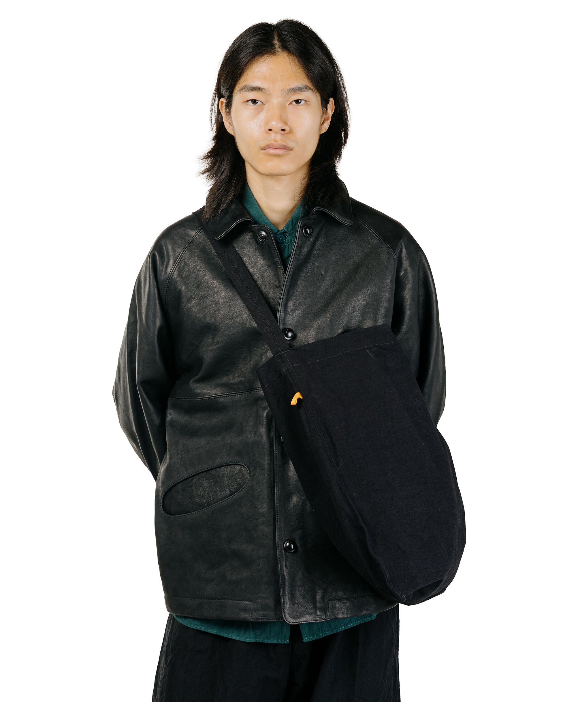 MAN-TLE R21 Leather-3 Boat Shirt Black Hide