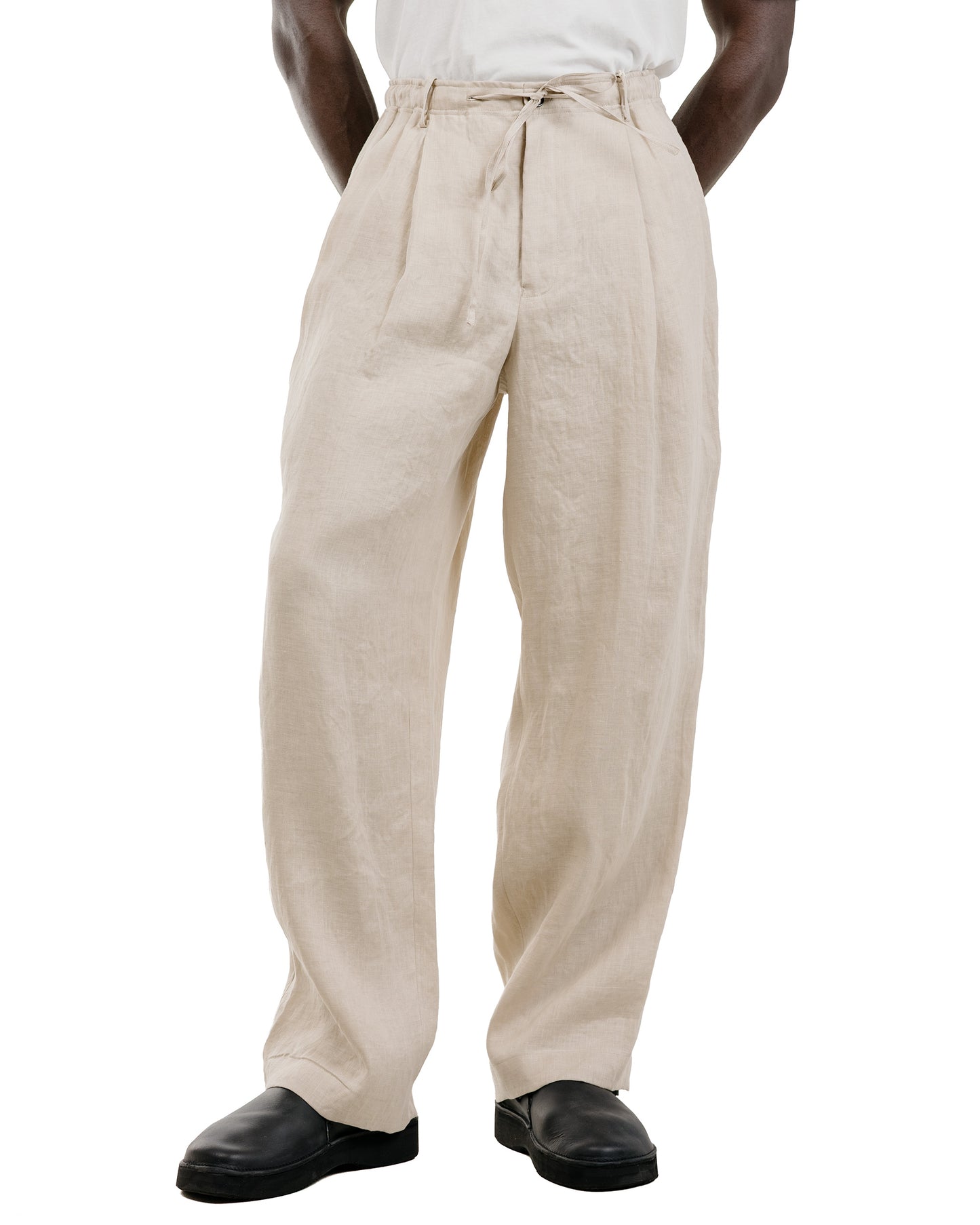 MARKAWARE Double Pleated Easy Trousers Hemp Shirting Taupe