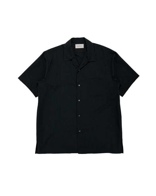 MARKAWARE Italian Open Collar S/S Shirt Organic Wool 2/80 Tropical Black