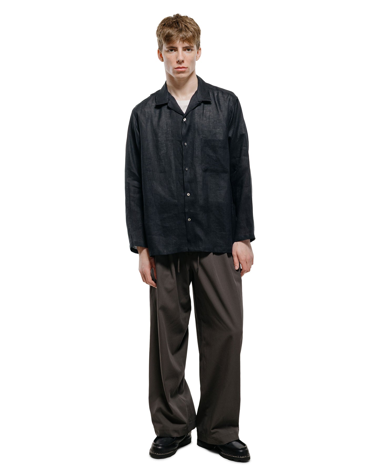 MARKAWARE Triple Pleated Easy Trousers Organic Cotton Voile Yarn Twill Charcoal