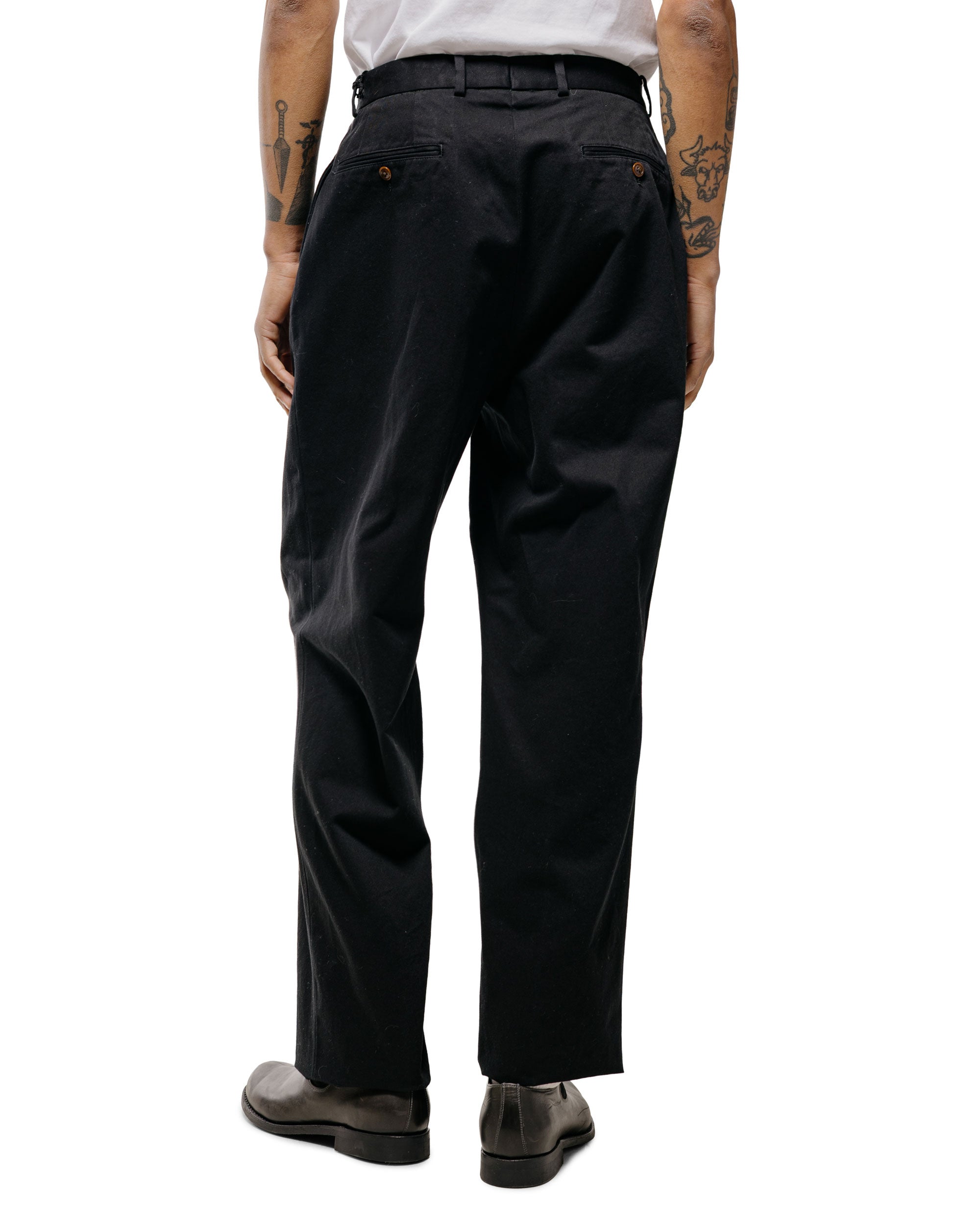 NEATChinoBlack-3_660f3d83-79d5