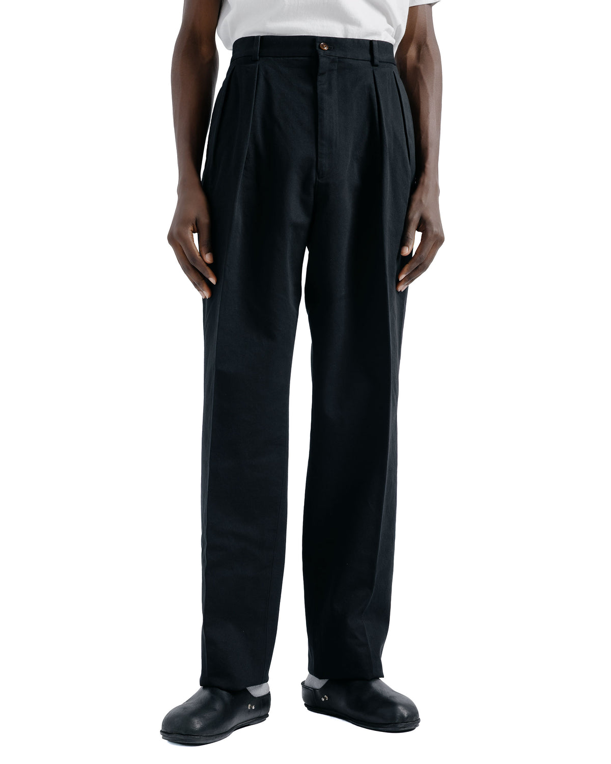 NEAT Chino Black