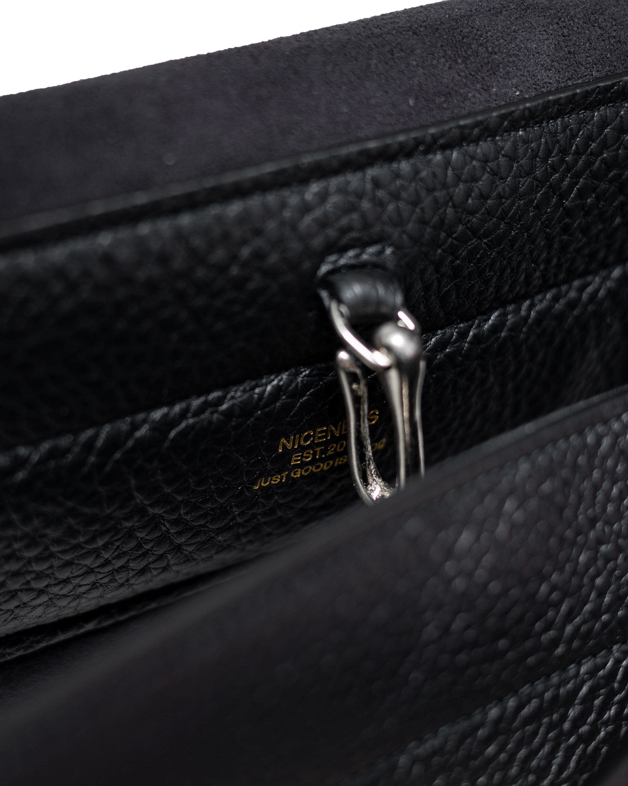 NICENESS Hefner Black