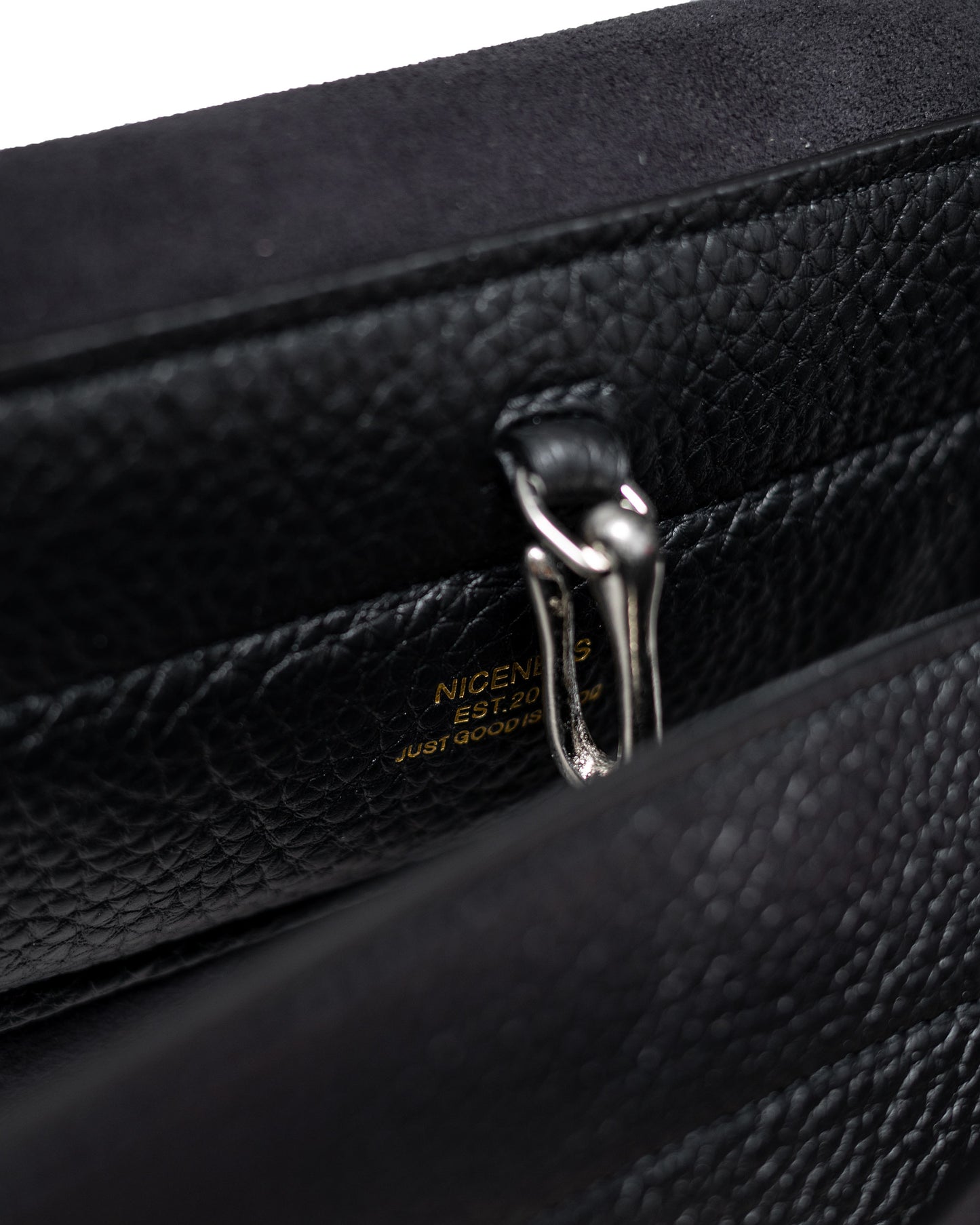 NICENESS Hefner Black