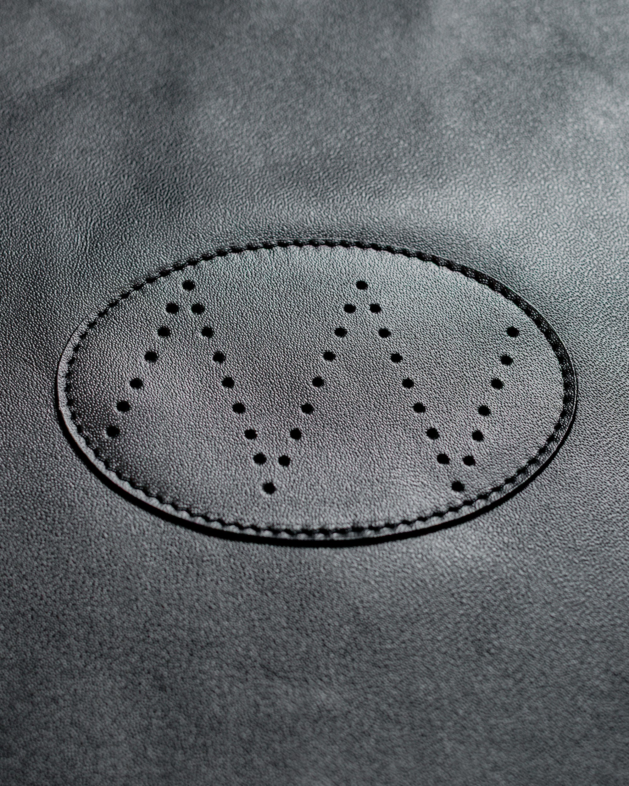 NICENESS Lowe.Midi Black