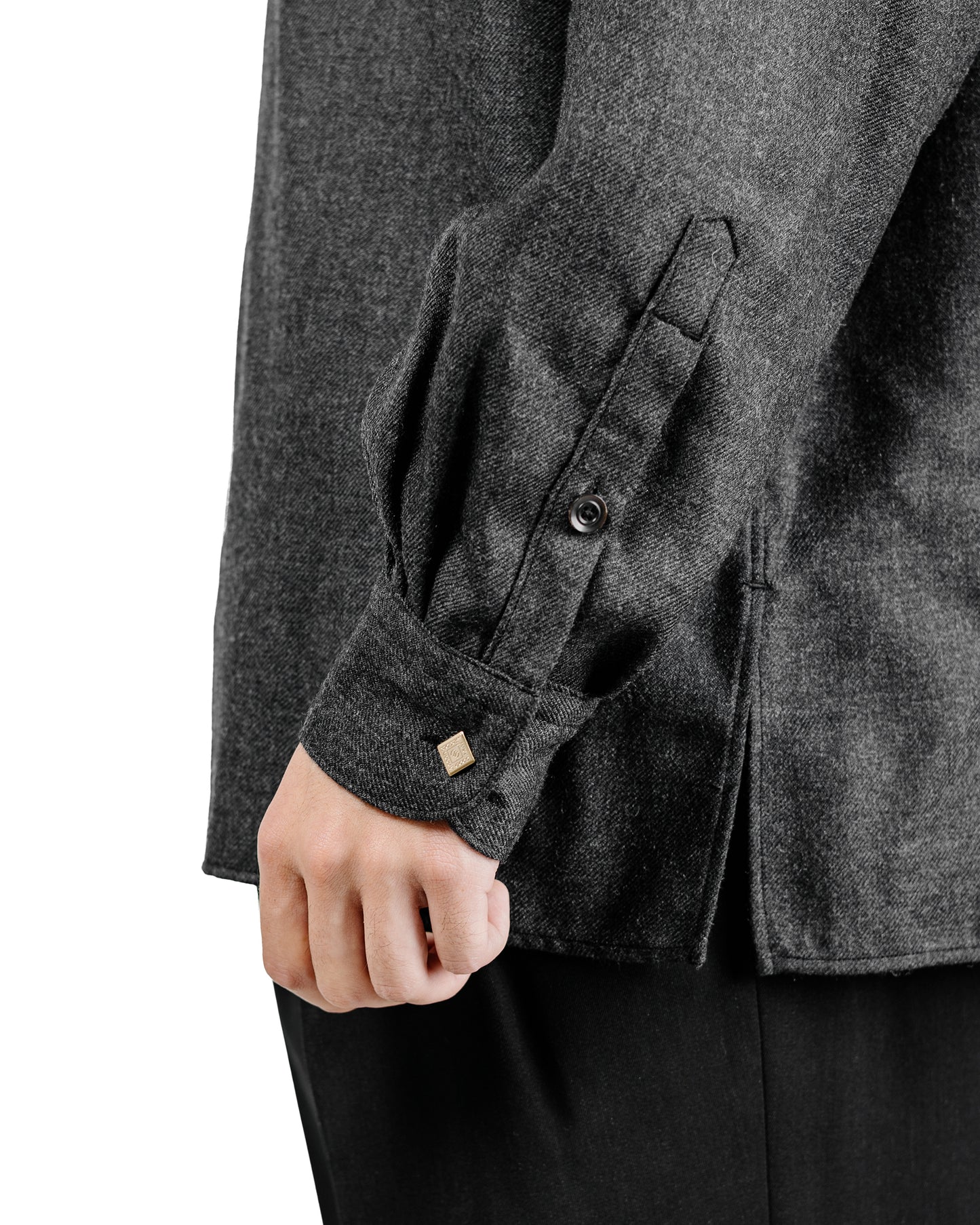 NICENESS O.Romeo Charcoal