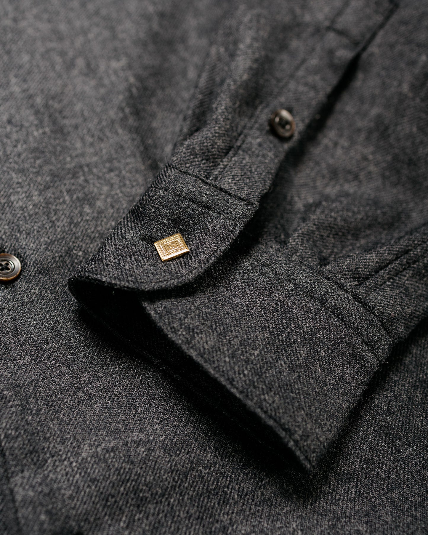 NICENESS O.Romeo Charcoal