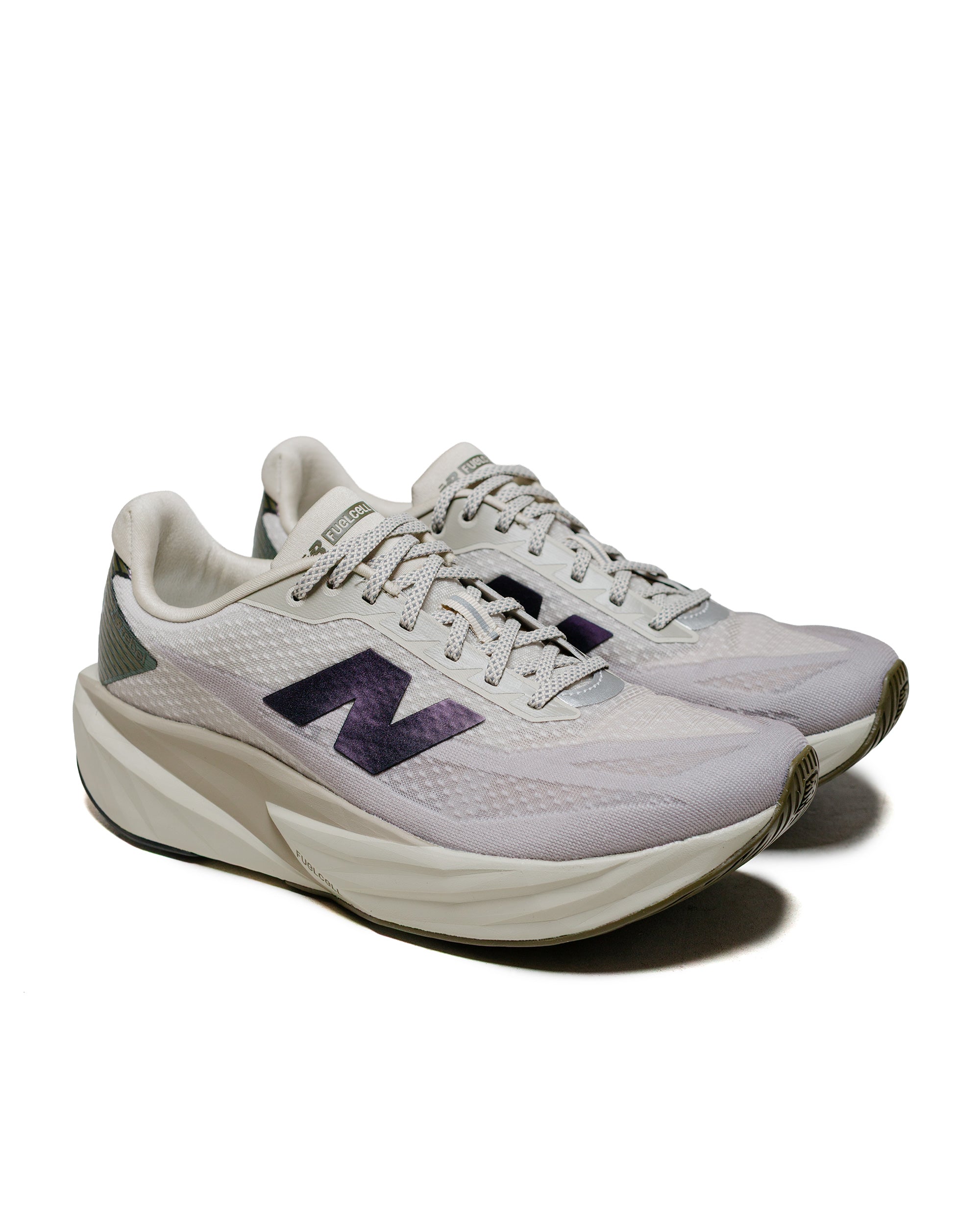 New Balance MFCXPA5 FuelCell Rebel v5 グレー/ブラウン
