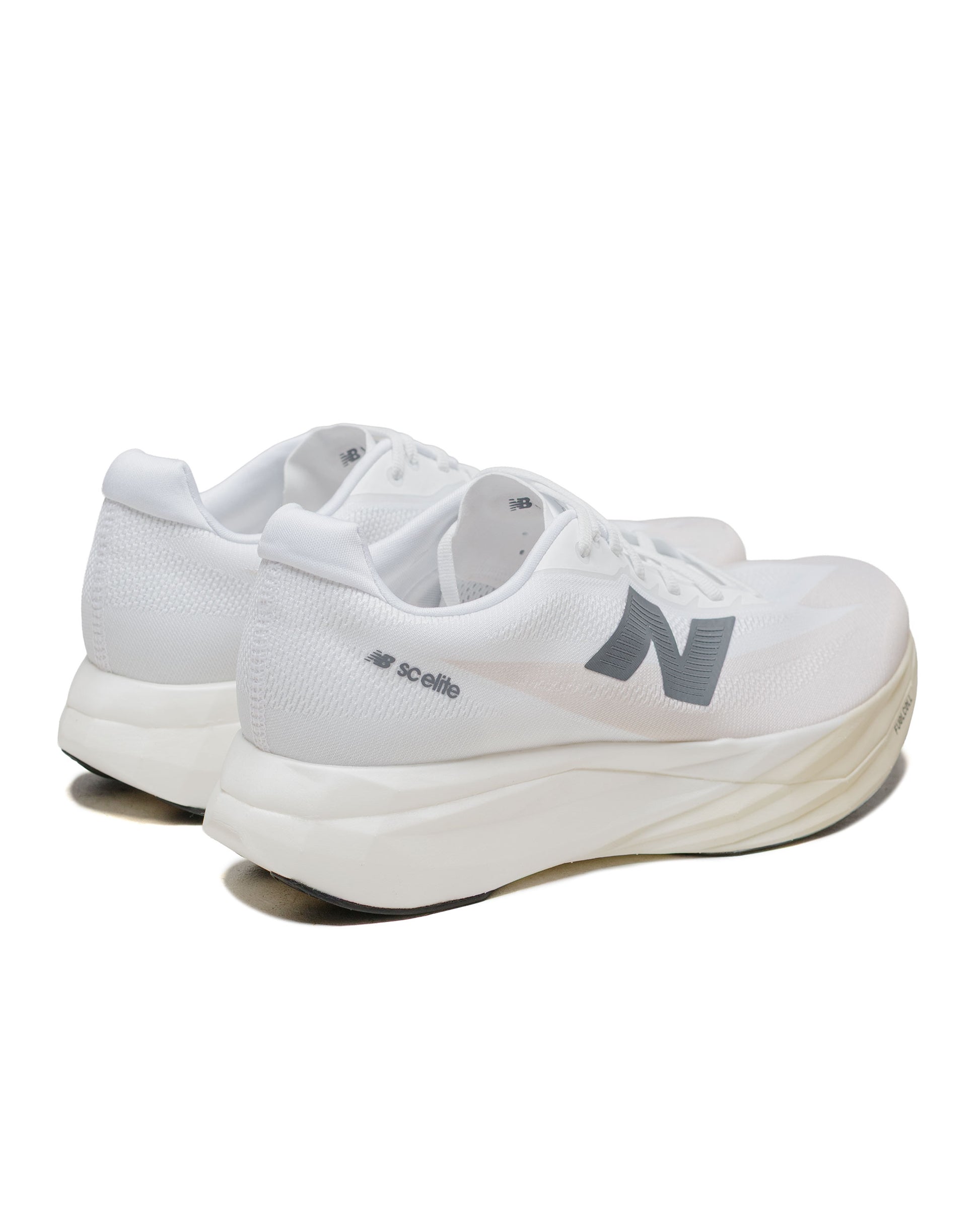 New Balance MRCELLD5 FuelCell SuperComp Elite v5 Linen/Sea Salt/Shipyard