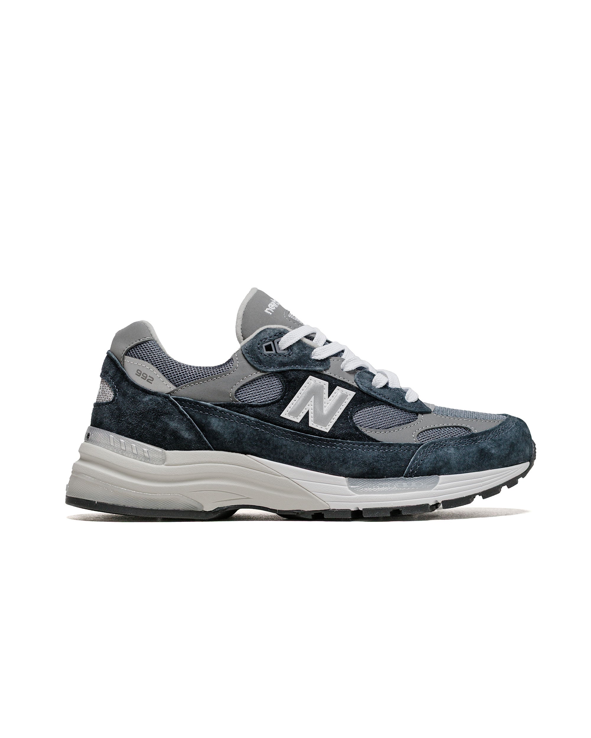 New_Balance_U992NY_Navy23.jpg?