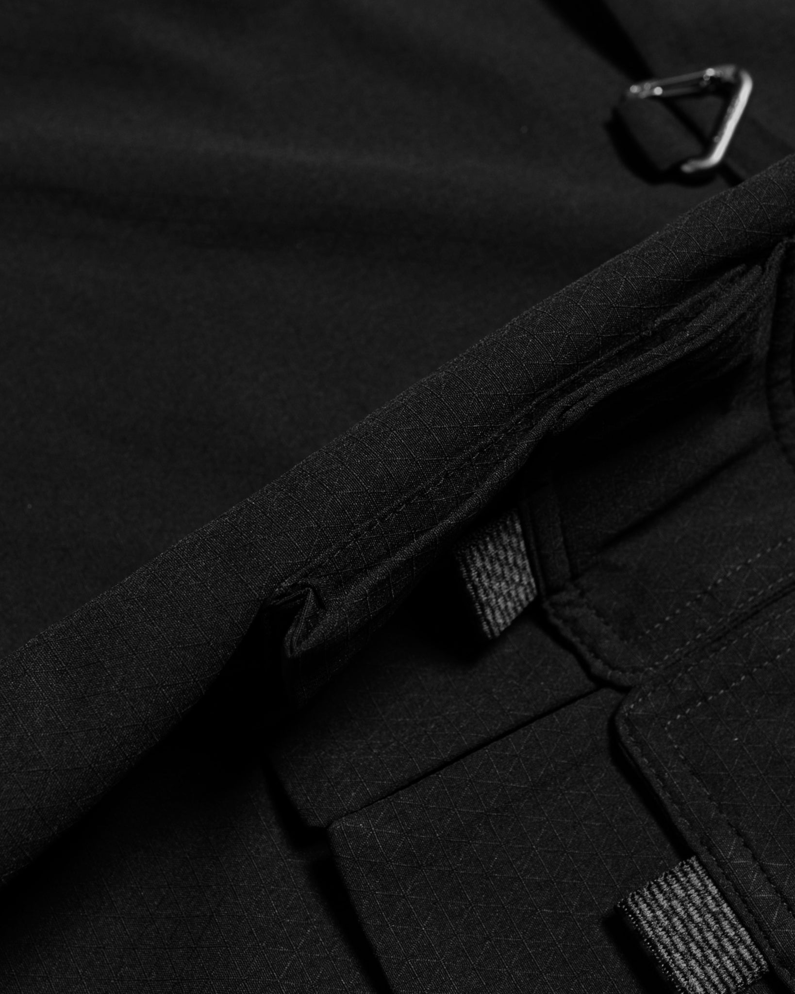 Nike ACG Dri-FIT UV 'Devastation Trail' Top Black/Summit White fabric