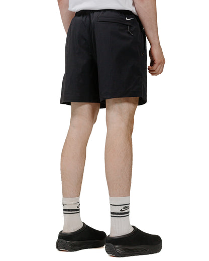 Nike ACG Hiking Short Black/Summit White model back