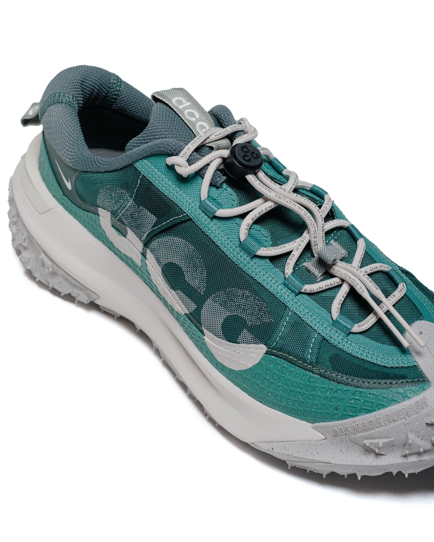 Nike ACG Mountain Fly 2 Low Bicoastal/Vintage Green/Light Orewood Brown close