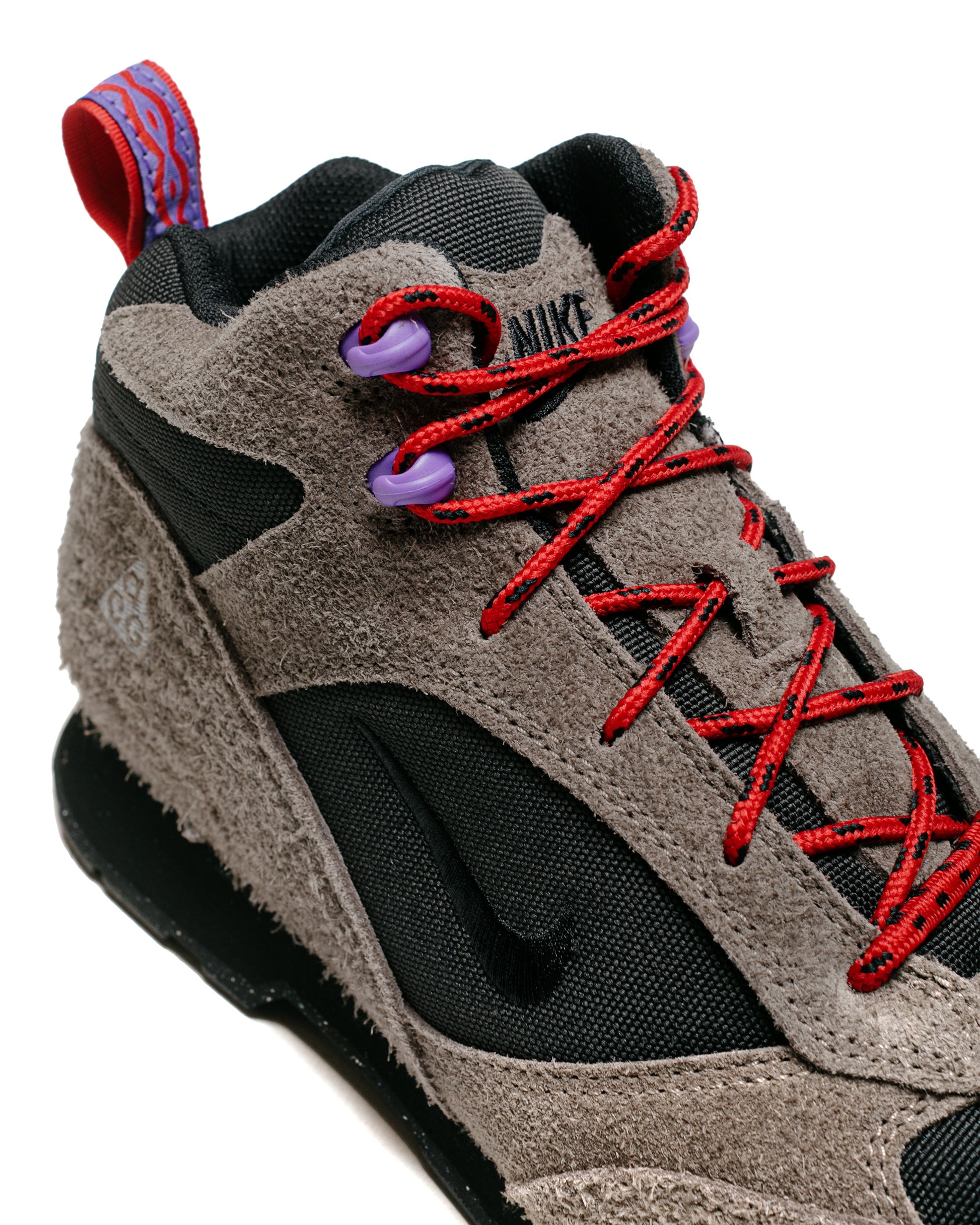 Nike ACG Torre Mid Olive Grey close