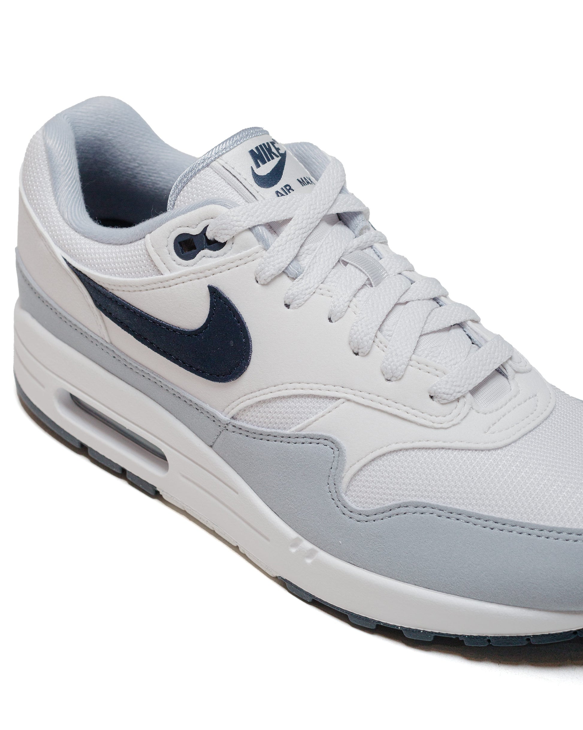 Nike Air Max 1 Platinum TintDark Obsidian-Wolf Grey close