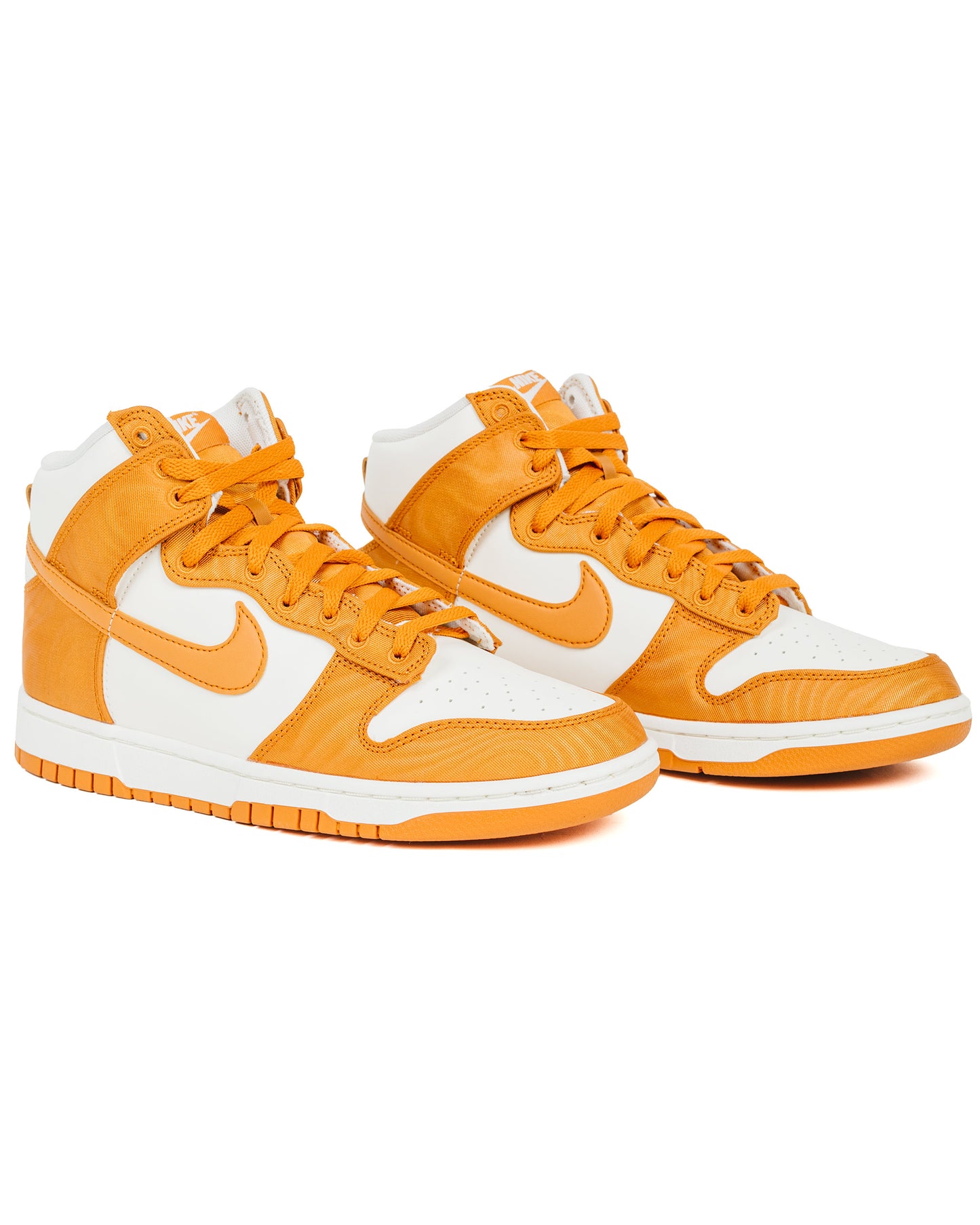 Nike Dunk High Retro SE Monarch Side