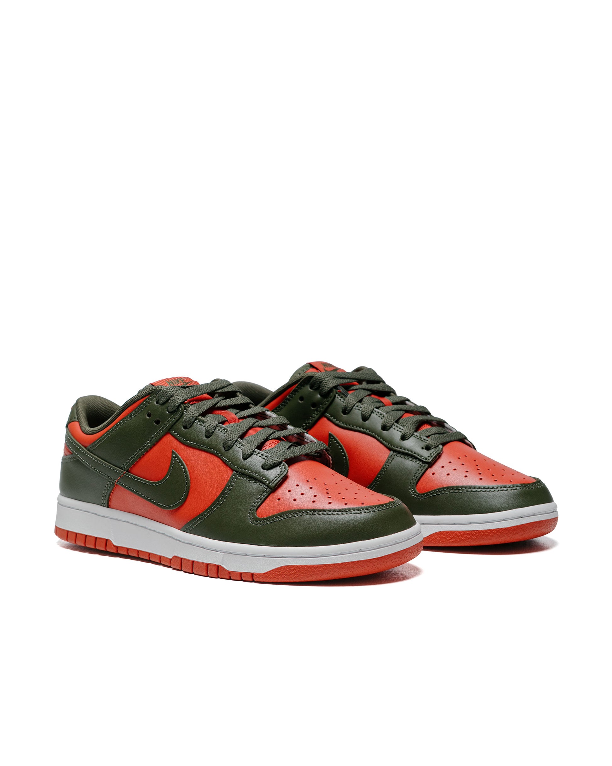 Nike Dunk Low Retro BTTYS Mystic RedCargo Khaki side