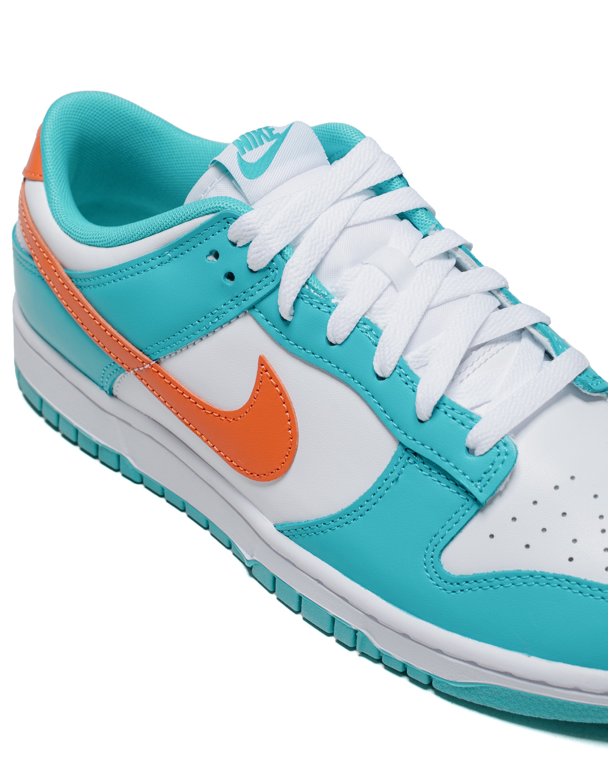 Nike Dunk Low Retro BTTYS "Miami Dolphins" close