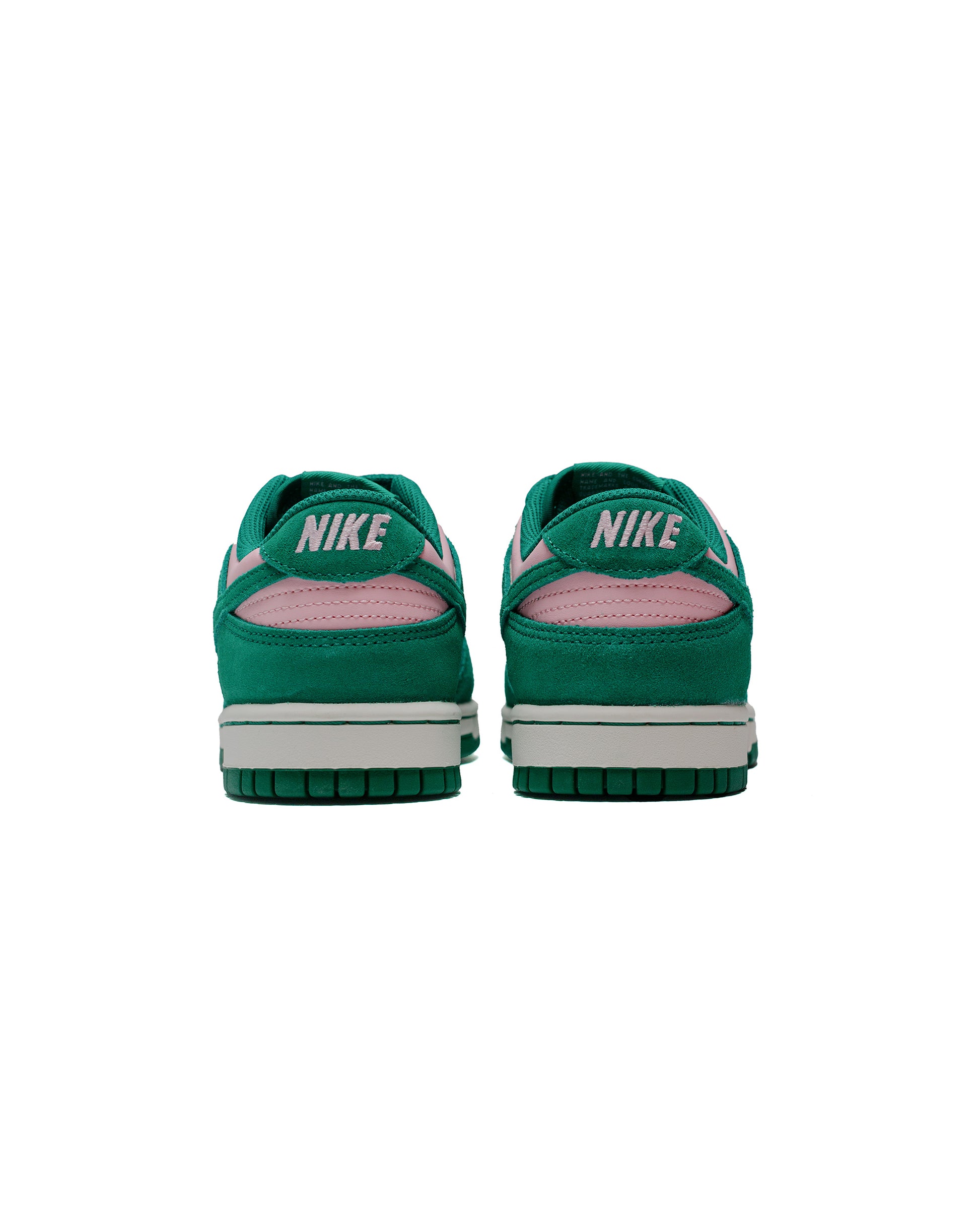 Nike Dunk Low Retro SE Medium Soft Pink/Sail/Malachite back