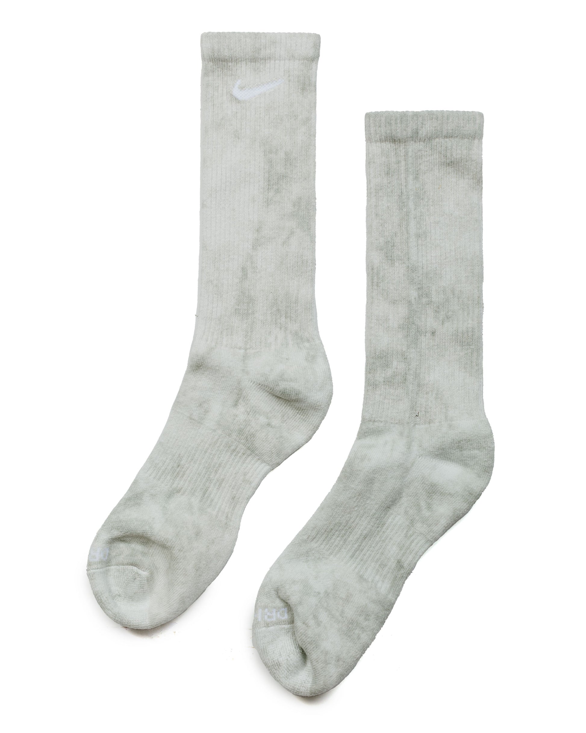 Nike Everyday Plus Cushioned Crew Socks Light Smoke Grey Close