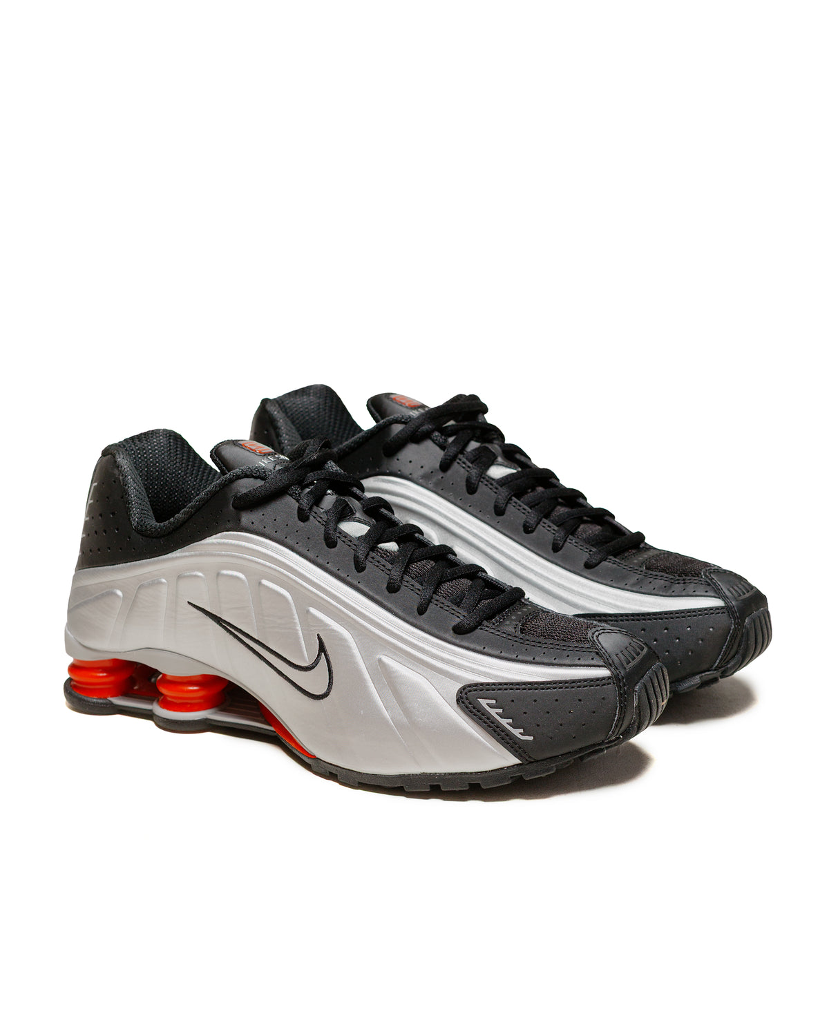 Nike Shox R4 Metallic Silver/Red – lost & found