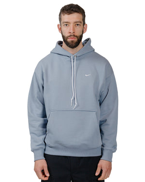 Nike Solo Swoosh French Terry Pullover Hoodie Ashen Slate/White model front