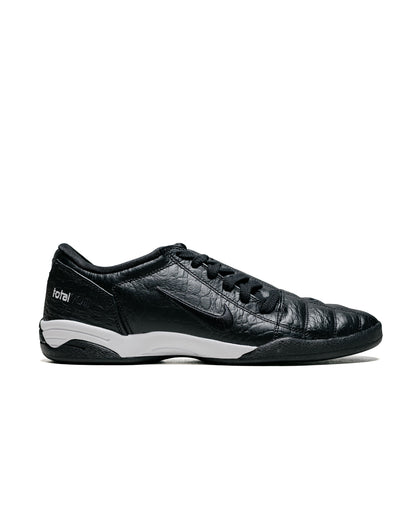 Nike Total 90 Black/White