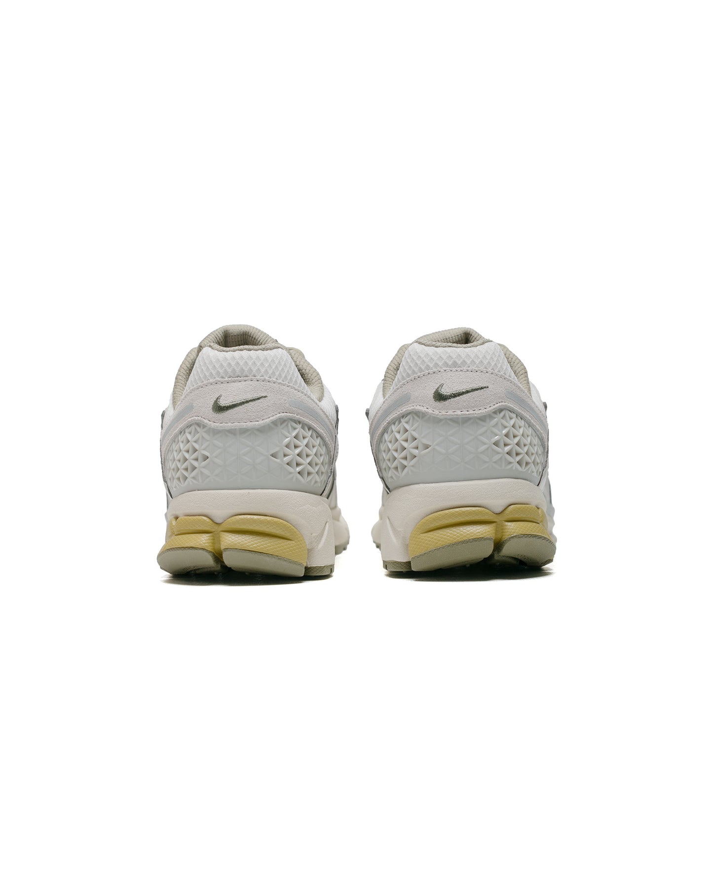 Nike Zoom Vomero 5 Light Bone/Phantom back