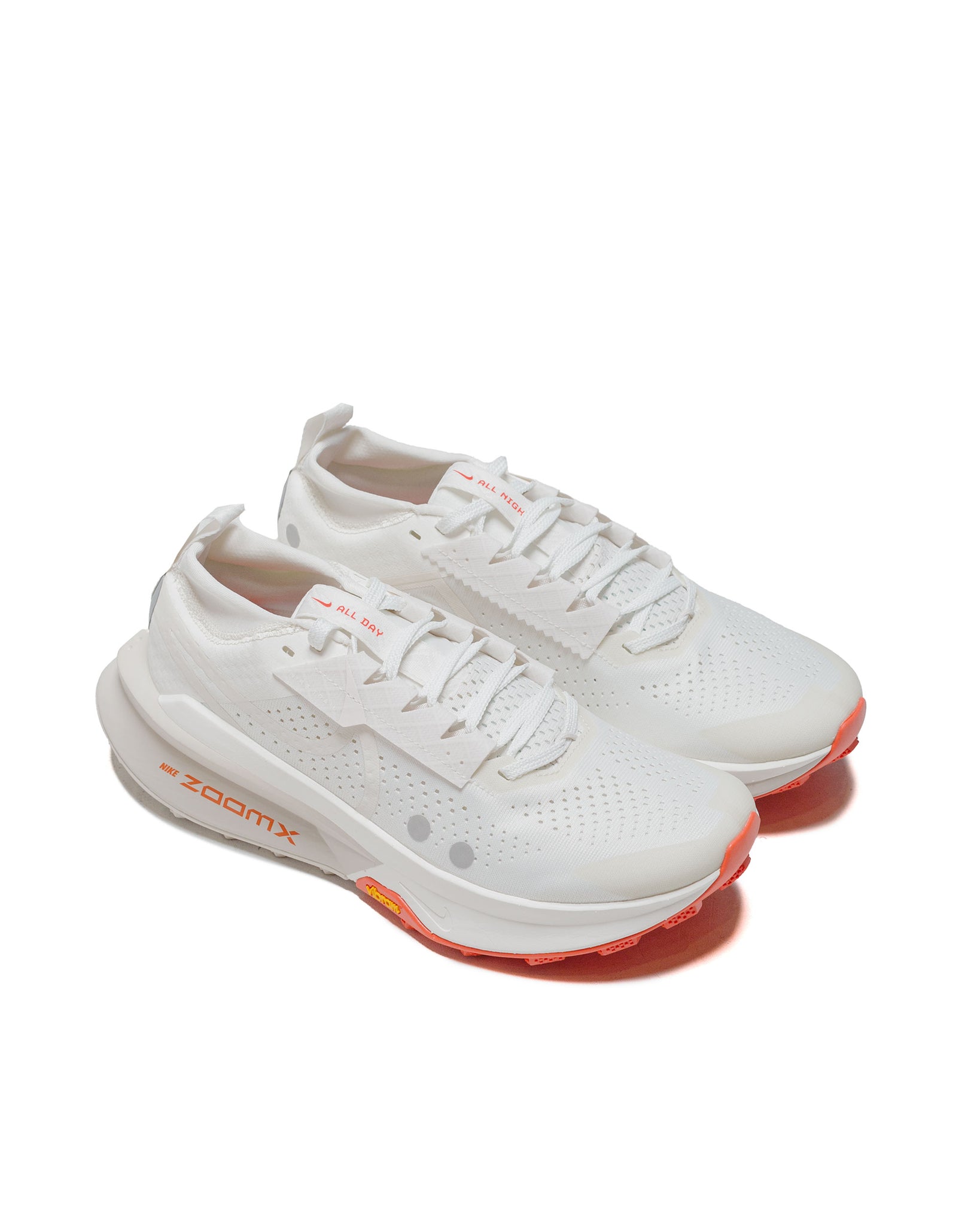 Nike ZoomX Invincible Trail Sail/Picante Red side