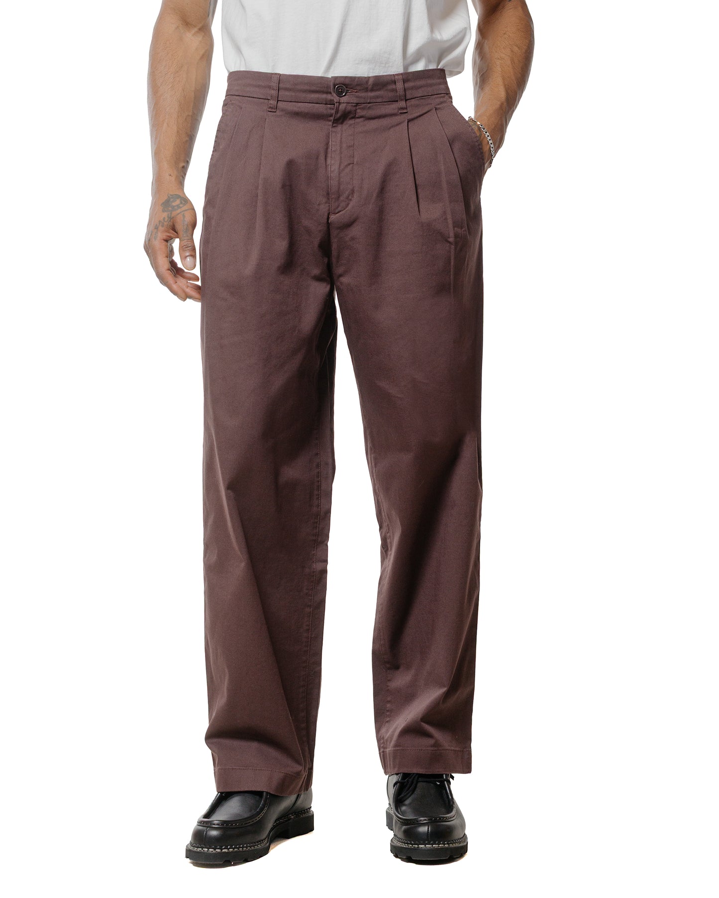 Norse Projects Benn Relaxed Twill Pleated Trouser Seal Brown