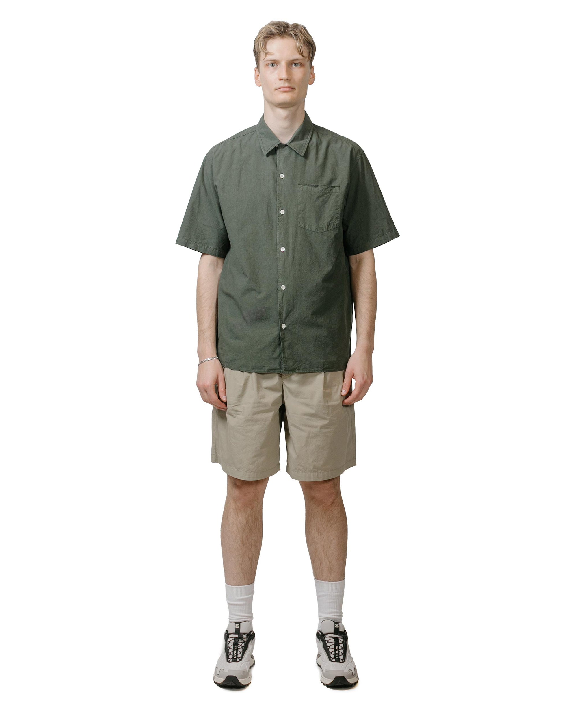 Norse Projects Benn Relaxed Typewriter Pleated Short Clay model full