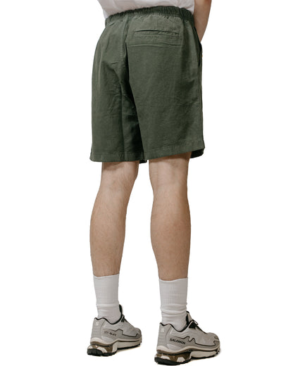 Norse Projects Ezra Relaxed Cotton Linen Short Spruce Green model back