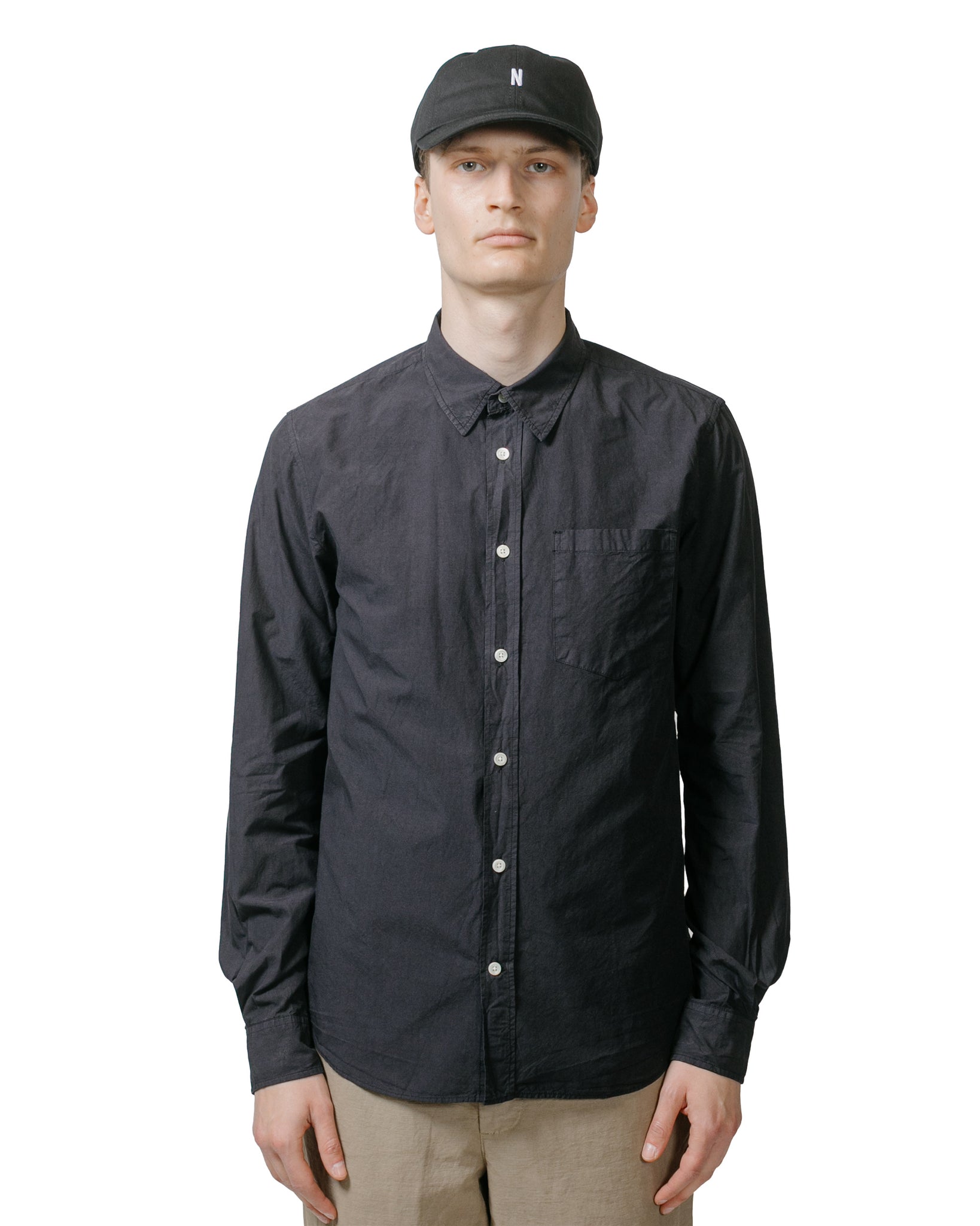 Norse Projects Osvald Tencel Dark Navy model front