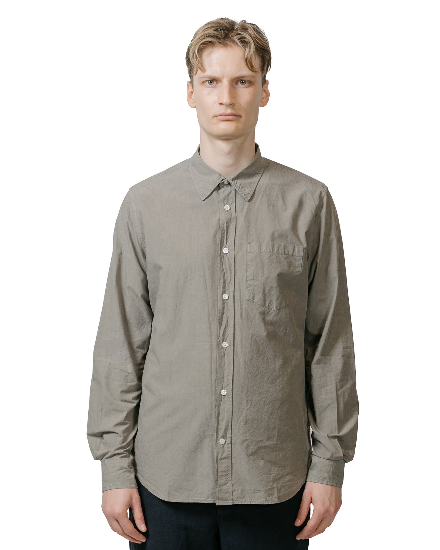 Norse Projects Osvald Tencel Mid Khaki model front