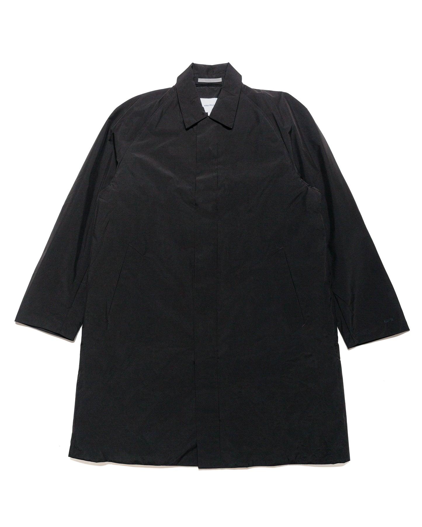 Norse Projects Vargo Gore-Tex Windstopper Raglan Mac Black