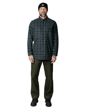 Randy's Garments 3-Pocket Work Shirt Brushed Poplin Stencil Plaid Grey model full