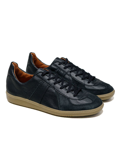 Reproduction of Found German Military Trainer 1700L Black