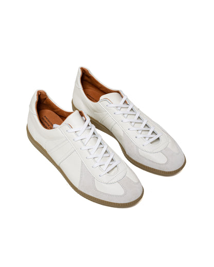 Reproduction of Found German Military Trainer 1700L White