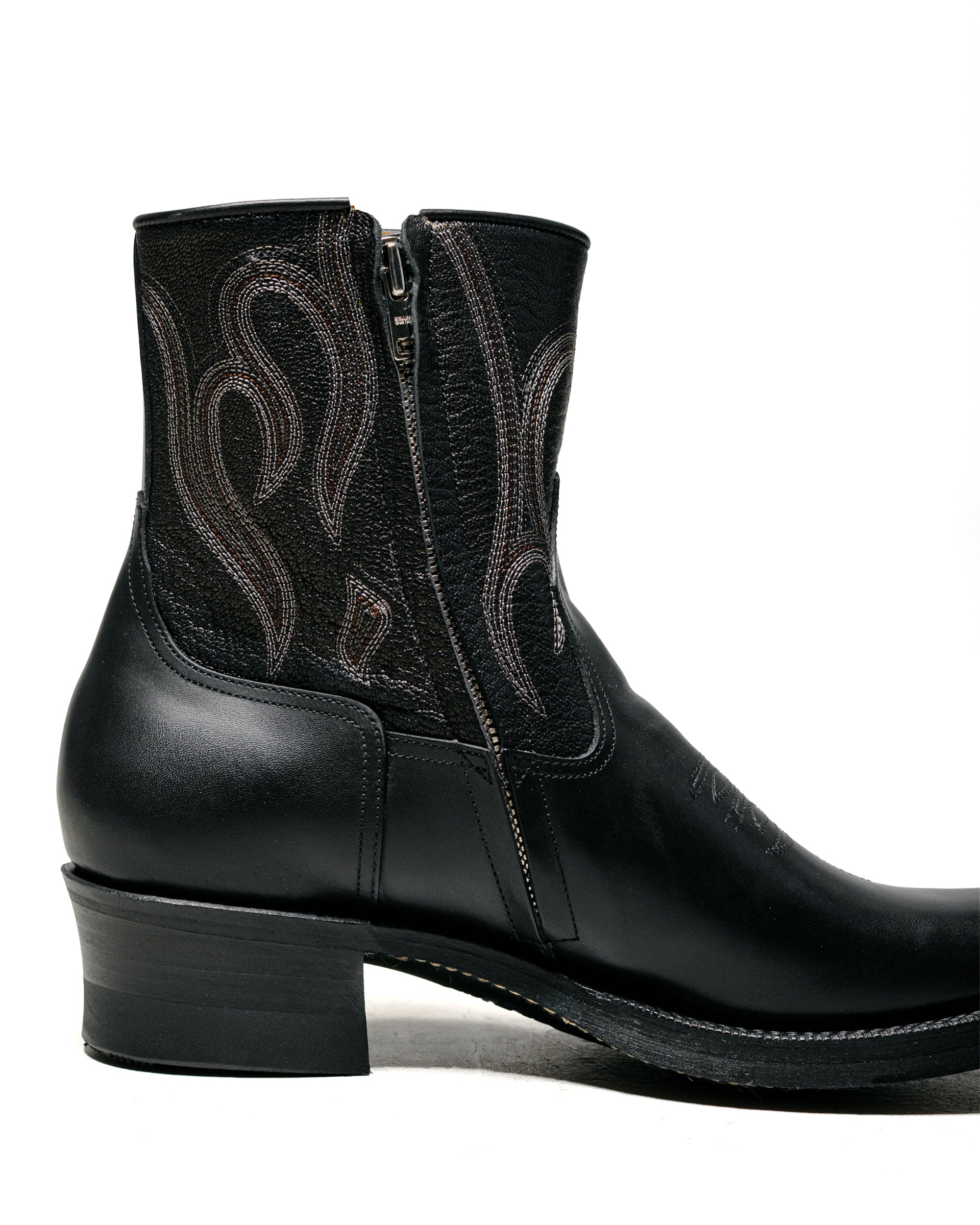 Rolling Dub Trio Loro Zip Black Flame Embroidery