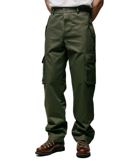 Rosa Rugosa Cargo Pant Moss model front