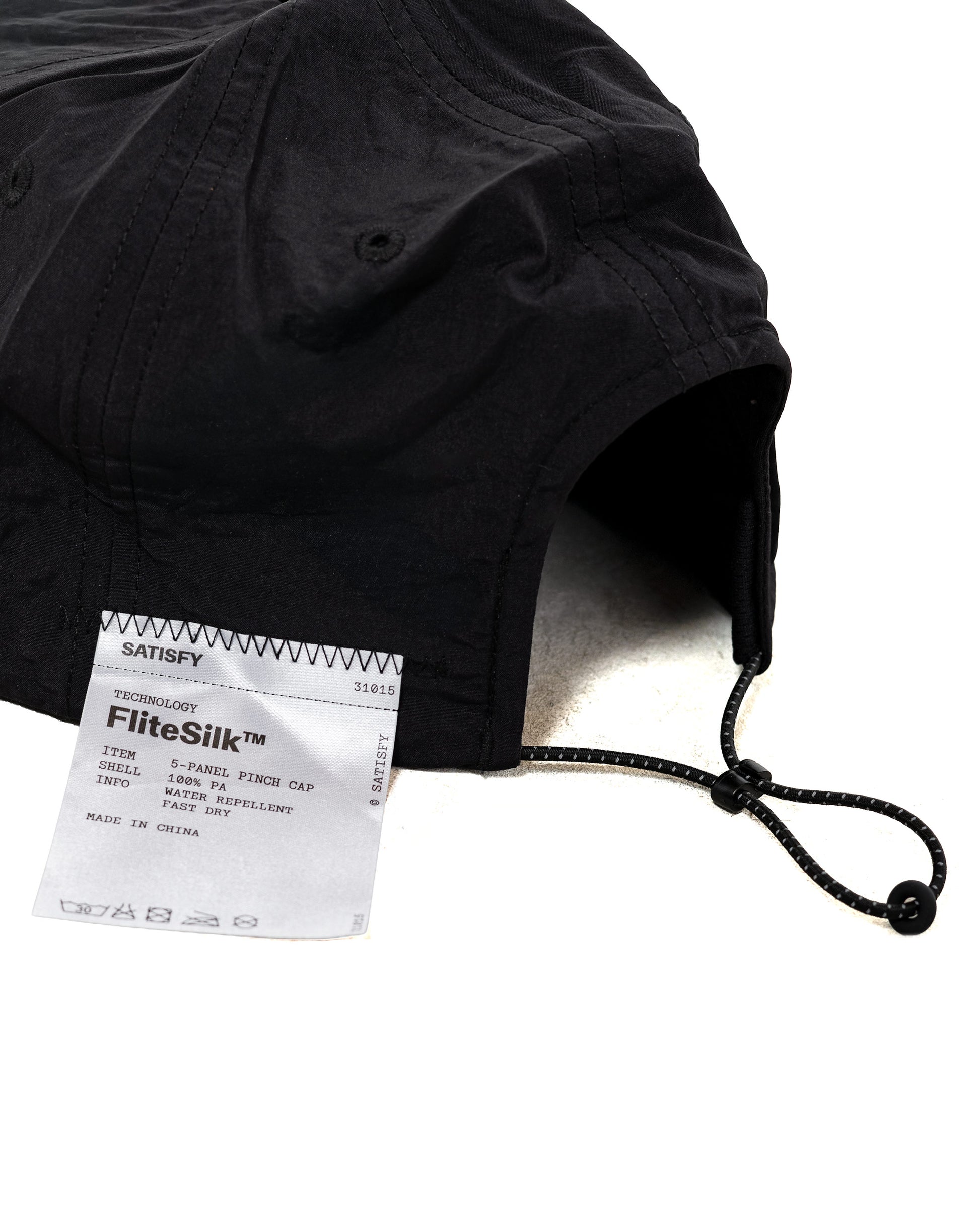 SATISFY FliteSilk 5 Panel Pinch Cap Off Road Equipment Black
