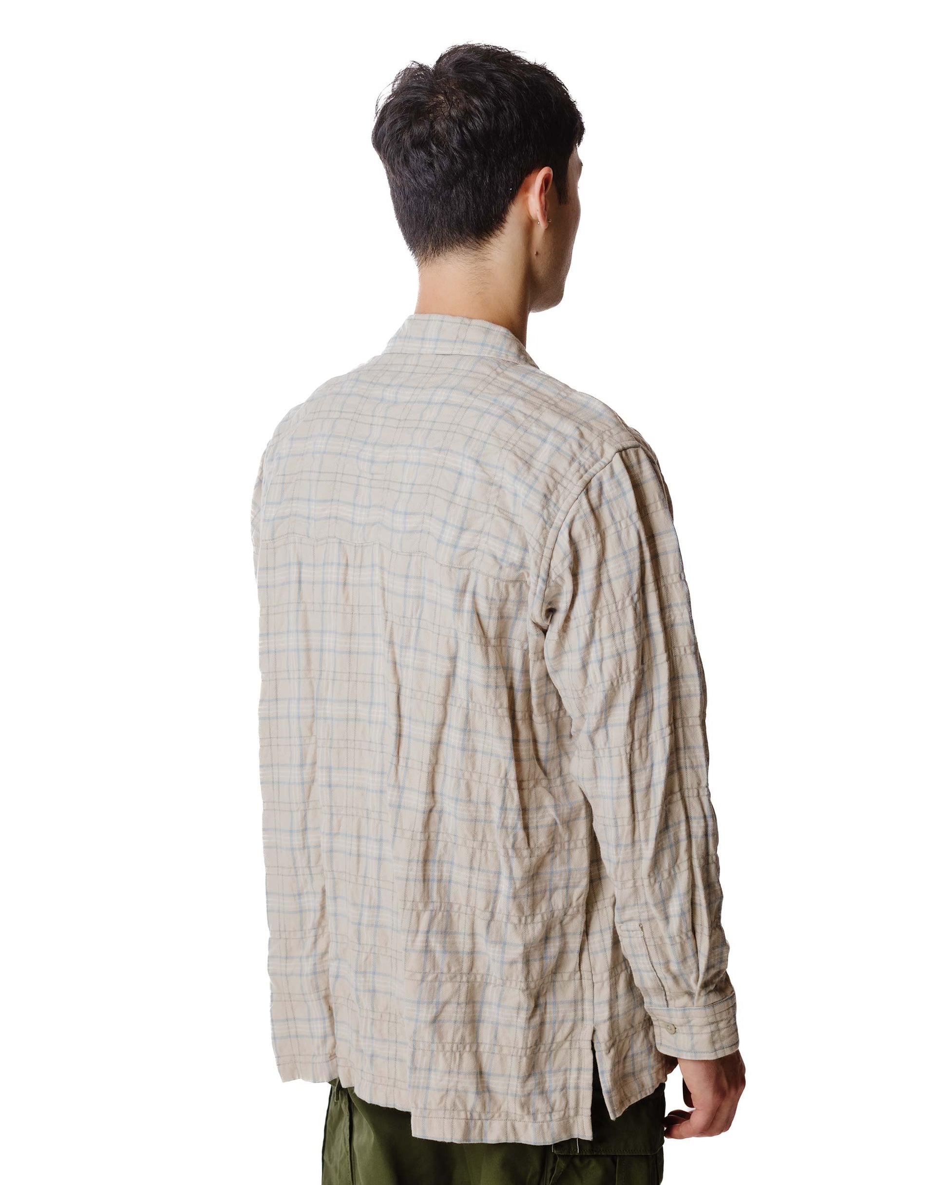 Sage de Cret Cotton/Wool Shrink Open Collar Check Shirt Beige Model Back