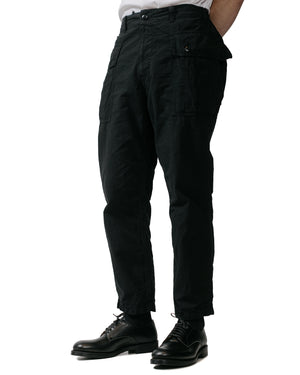 Sage de Cret High Density Cotton Hemp Cropped Peg Top Military Pants Black model front