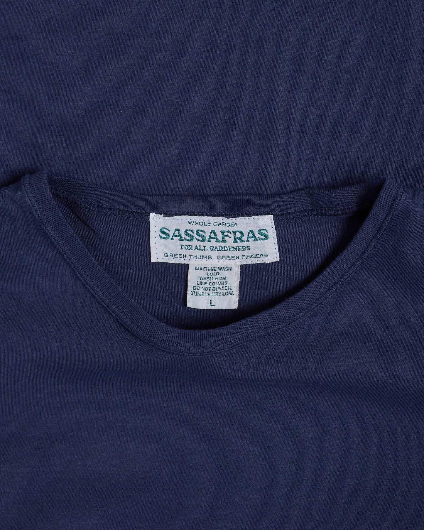 Sassafras Stay Green Thumb T 1/2 Navy