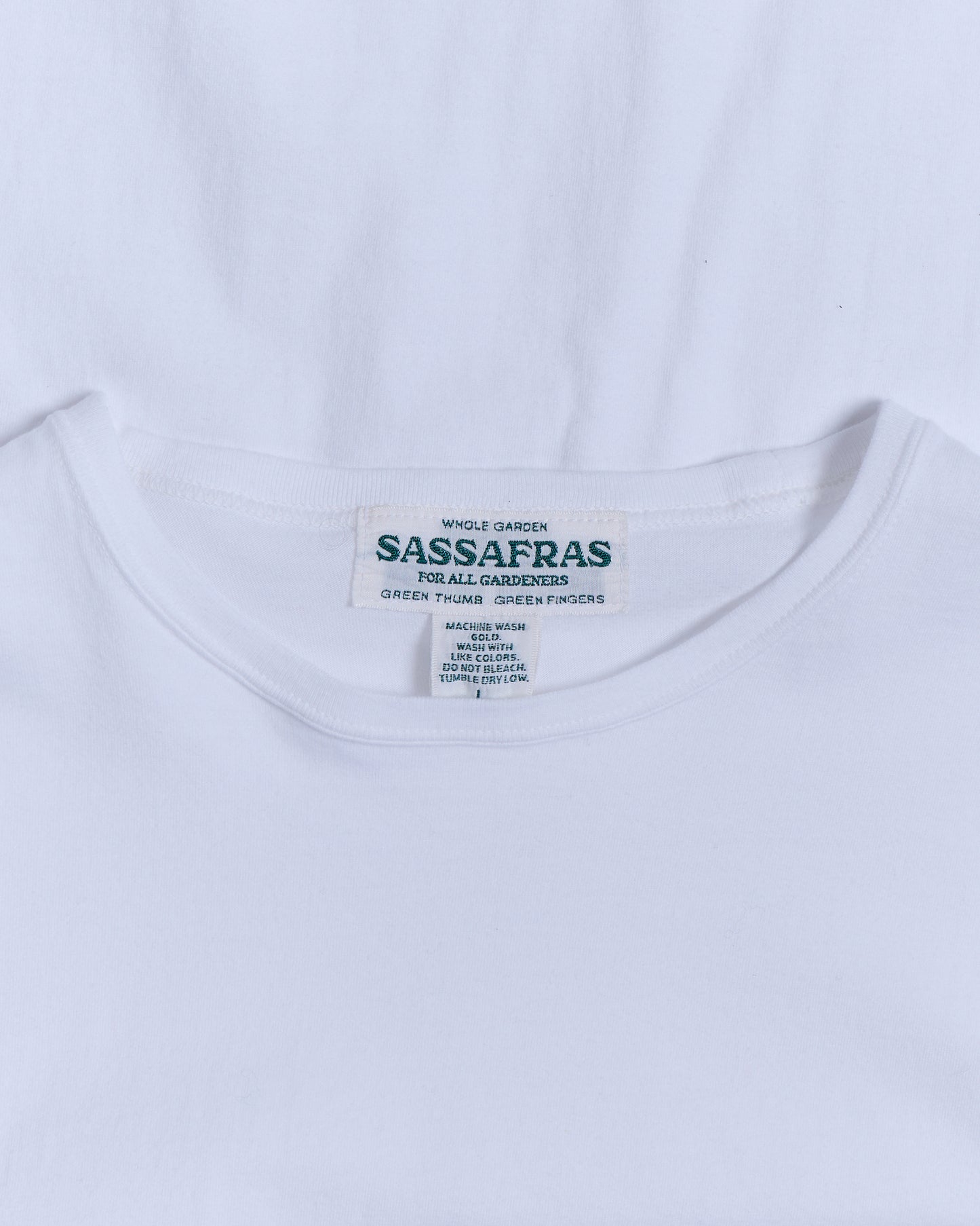 Sassafras Stay Green Thumb T 1/2 White